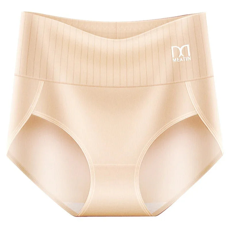 Fat-skin beige high-waist cotton briefs with wide leg openings, flat view
