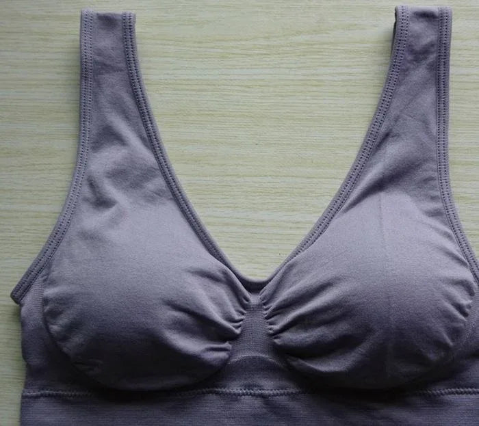 Seamless push-up bra in light gray, molded cups and wide elastic comfort band